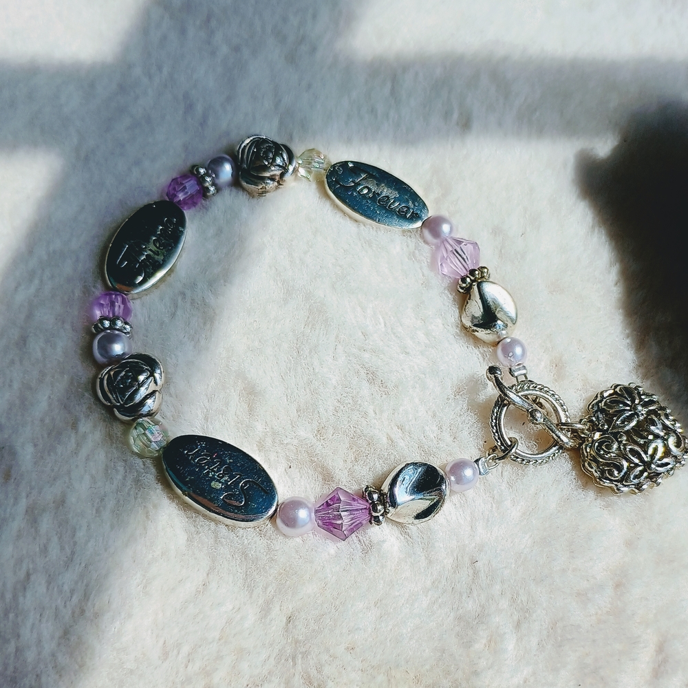 Pretty Silver Tone And Purple Faux Crystal "Sister" Charm Bracelet W Toggle